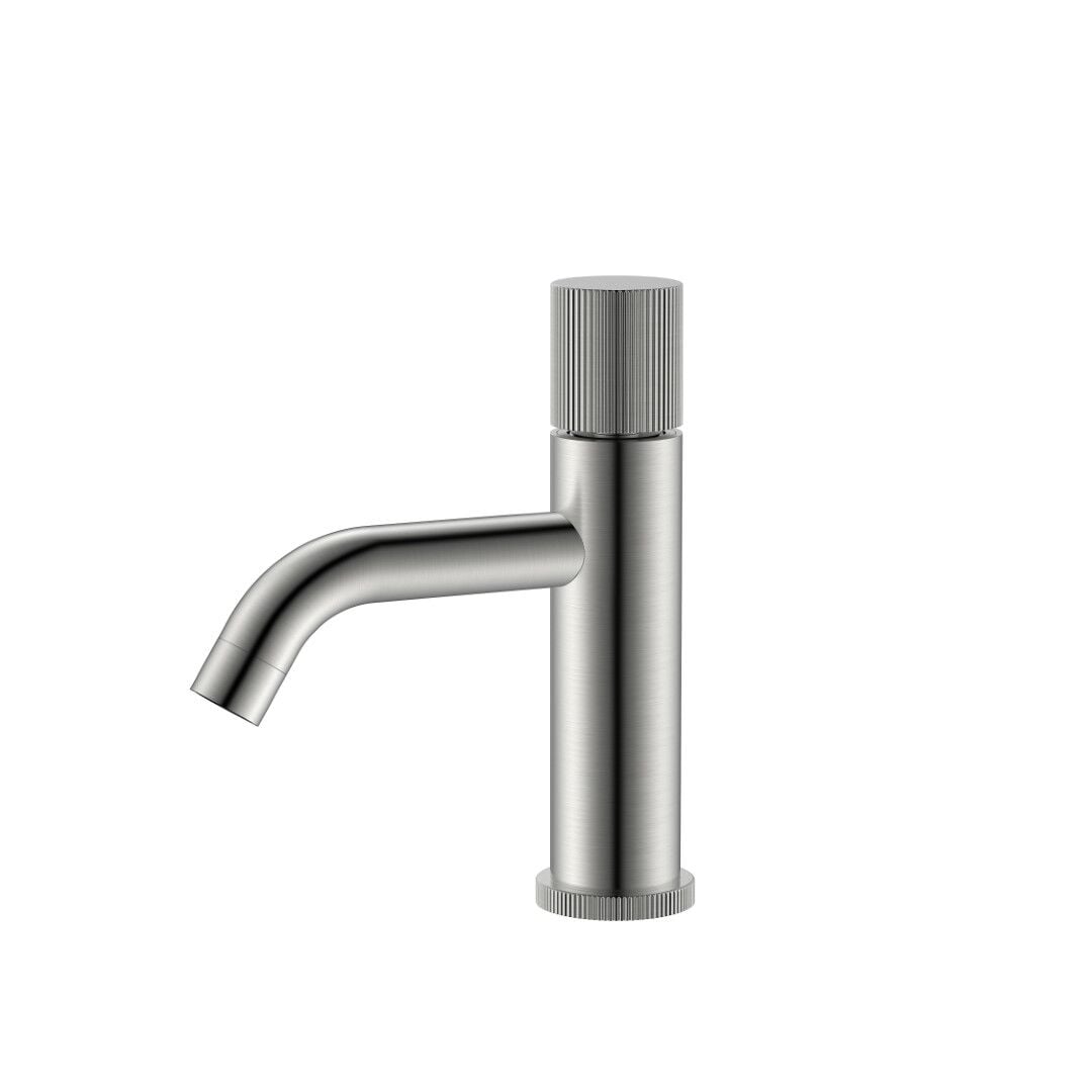 BOHEME Stick Vertical Floorstanding Lavabo Bataryası 121-NB-VER