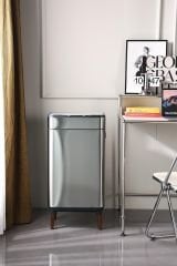 Ahşap Ayaklı Sensörlü Ozon Çöp Kovası